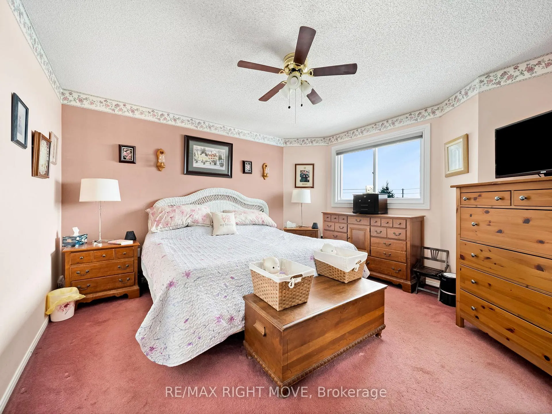 Photo 31 of 42 Sundew Drive, Barrie, Holly — HOMEH