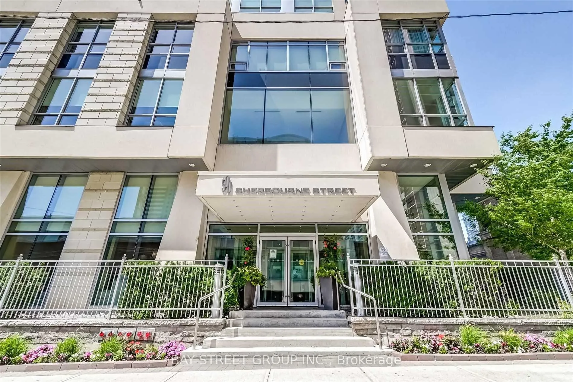 Photo 1 of Unit 1004, 500 Sherbourne Street, Toronto, North St. James Town — HOMEH