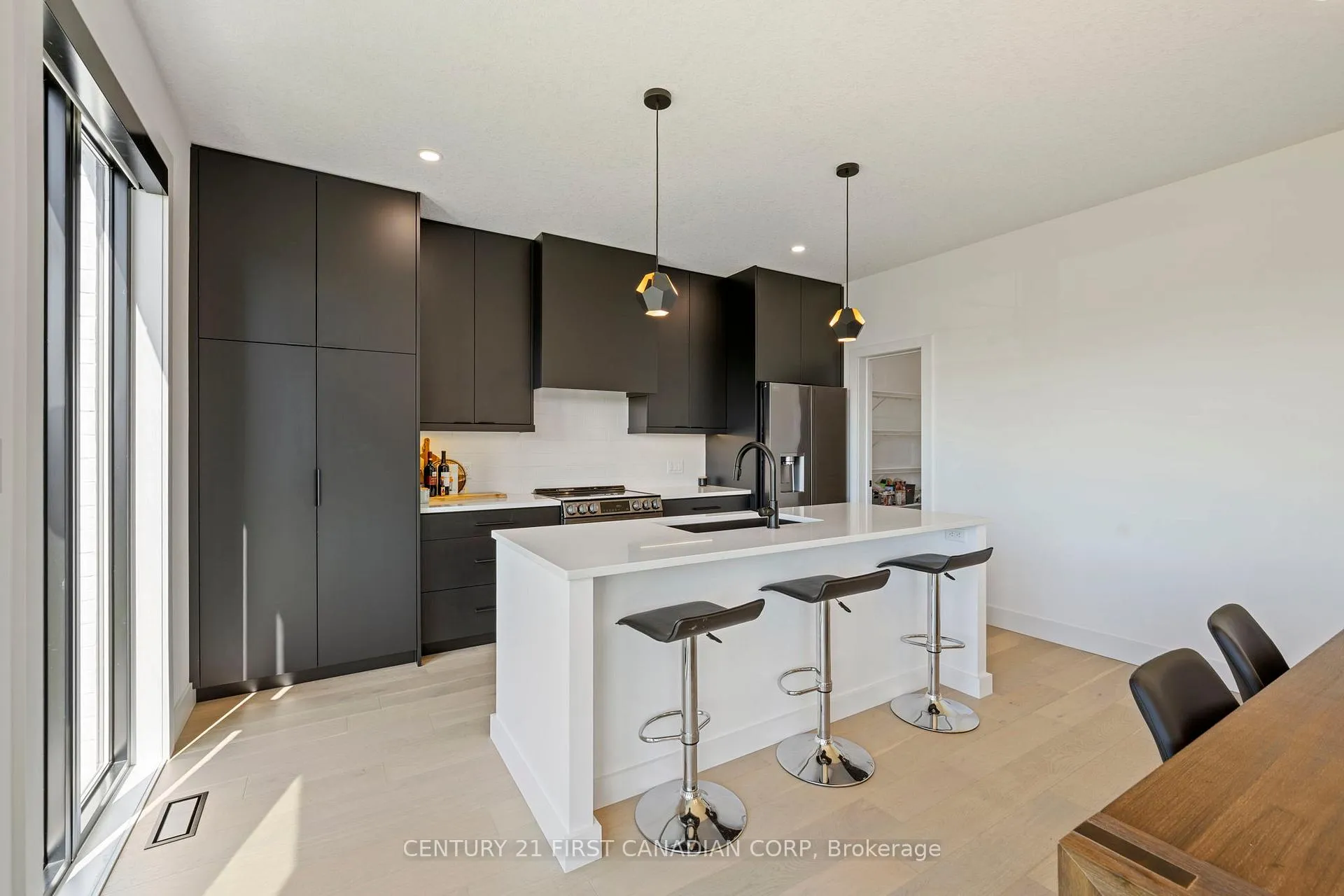 Photo 17 of 5 Hartland Circle, St. Thomas — HOMEH