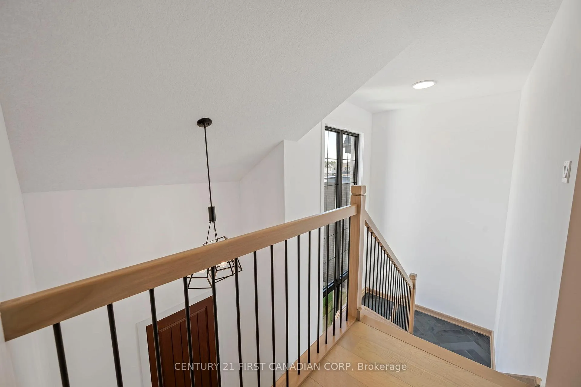 Photo 21 of 5 Hartland Circle, St. Thomas — HOMEH