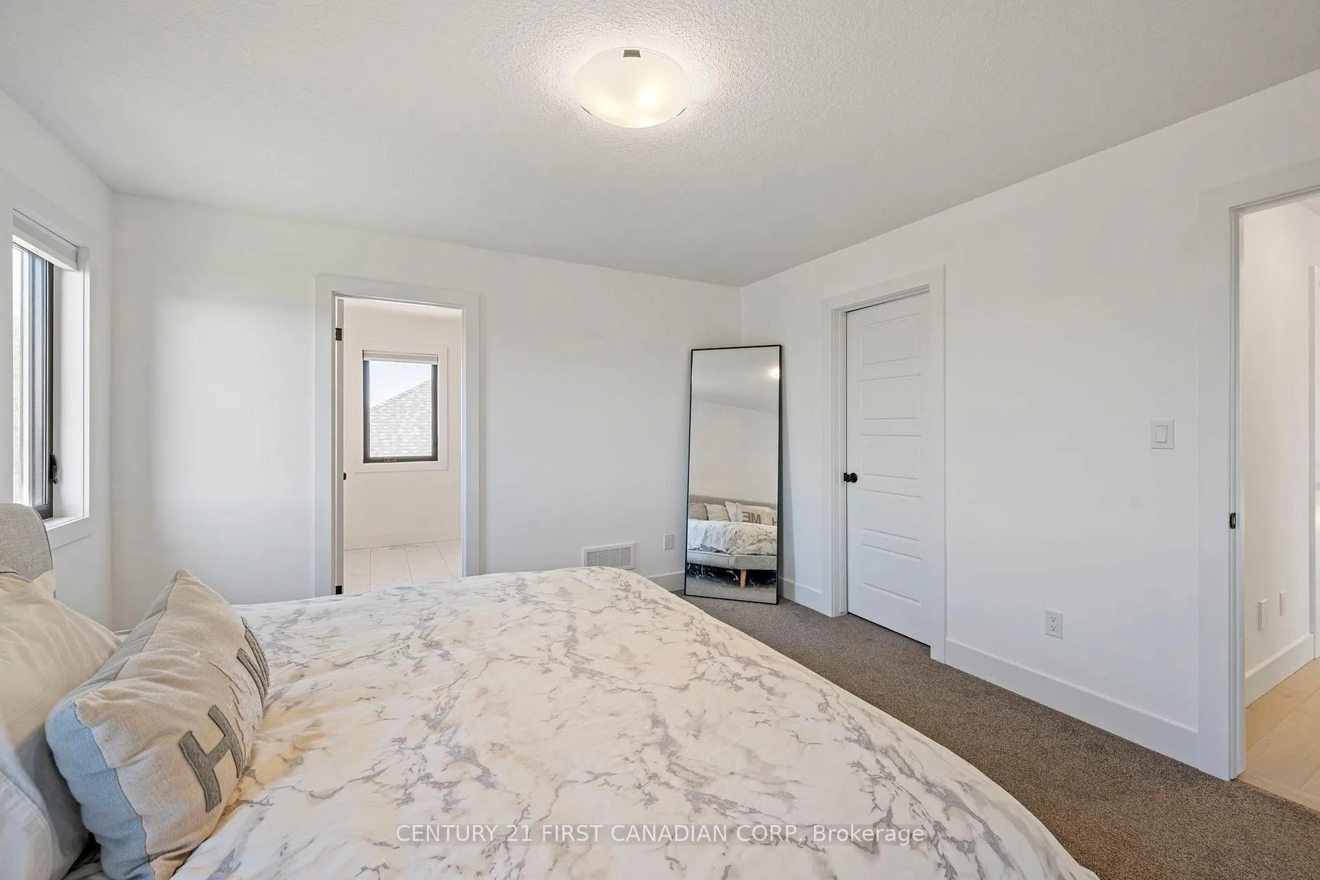 Photo 27 of 5 Hartland Circle, St. Thomas — HOMEH
