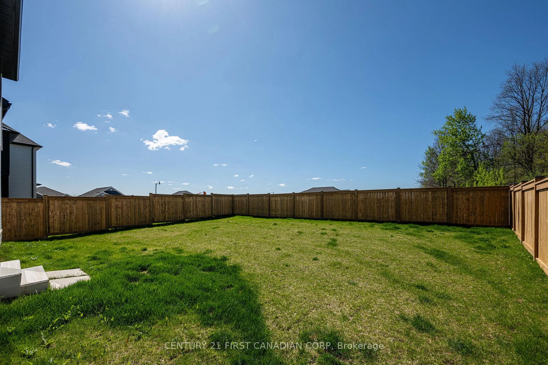 Photo 31 of 5 Hartland Circle, St. Thomas — HOMEH