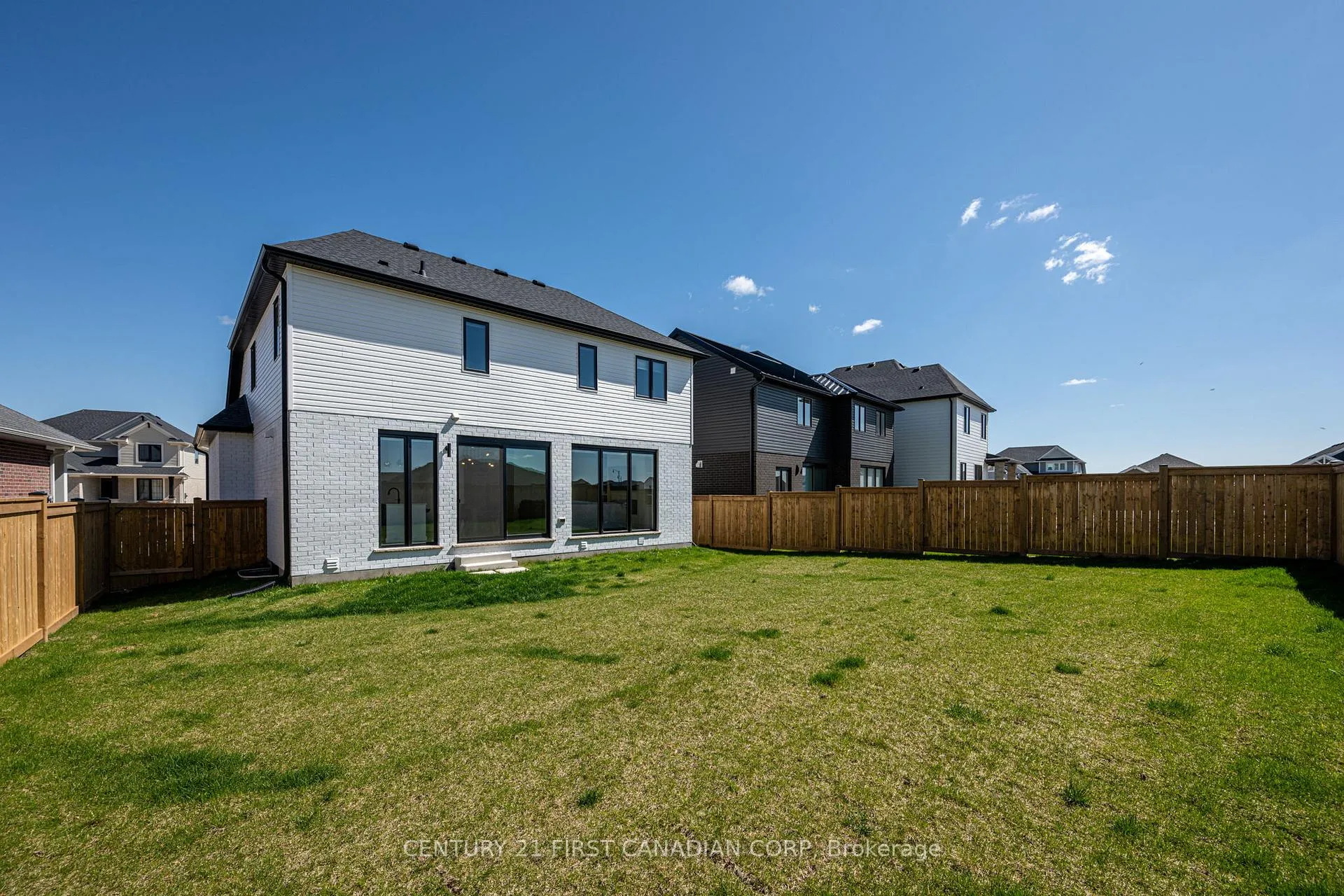 Photo 32 of 5 Hartland Circle, St. Thomas — HOMEH