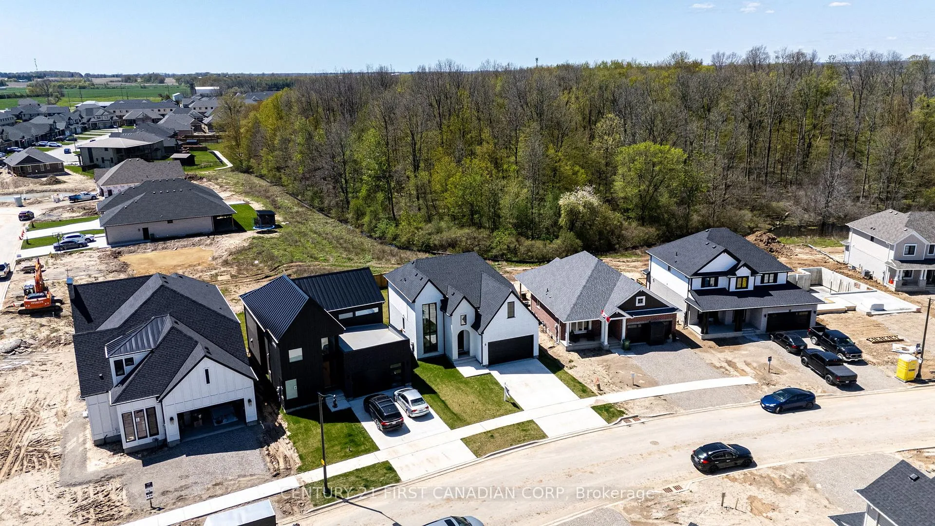 Photo 41 of 5 Hartland Circle, St. Thomas — HOMEH