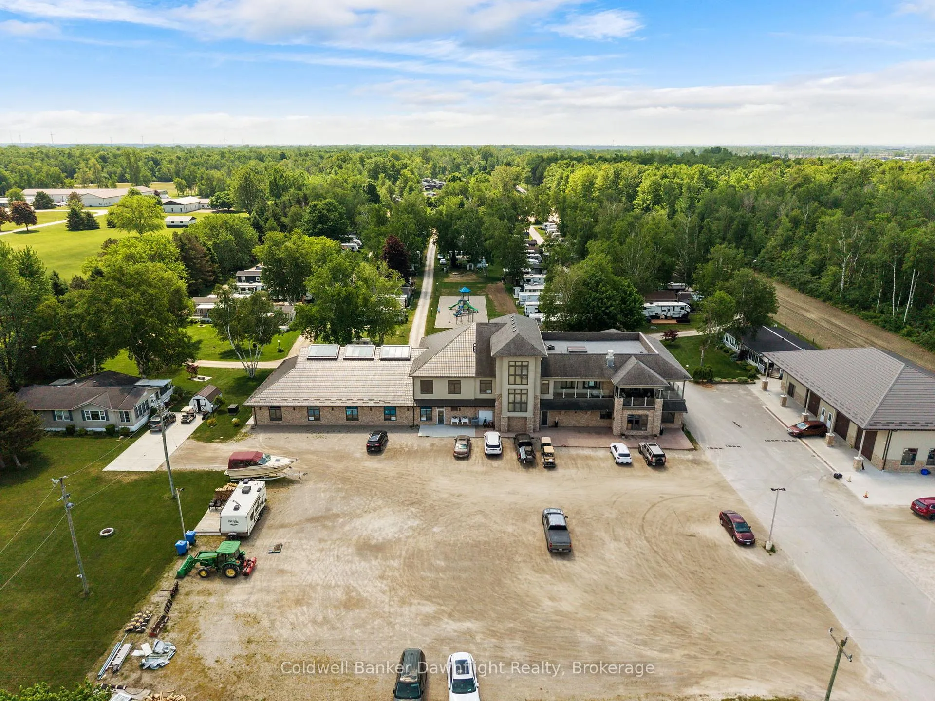 Photo 43 of Unit 110, 36501 Dashwood Road, South Huron, Stephen — HOMEH