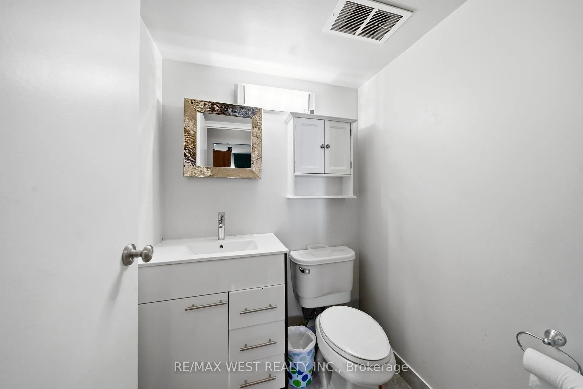 Photo 7 of Unit 1509, 100 Quebec Avenue, Toronto, High Park North — HOMEH