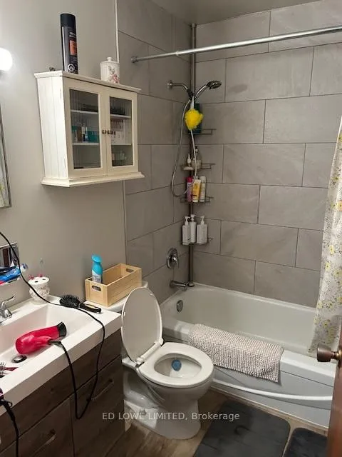 Photo 12 of Unit 203, 250 Morrison Street, Bracebridge, Macaulay — HOMEH