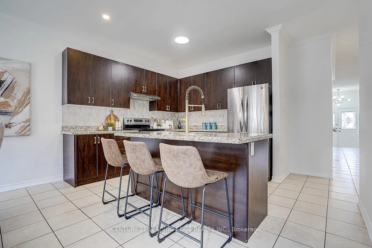 Photo 11 of 22 Pelister Drive, Markham, Greensborough — HOMEH