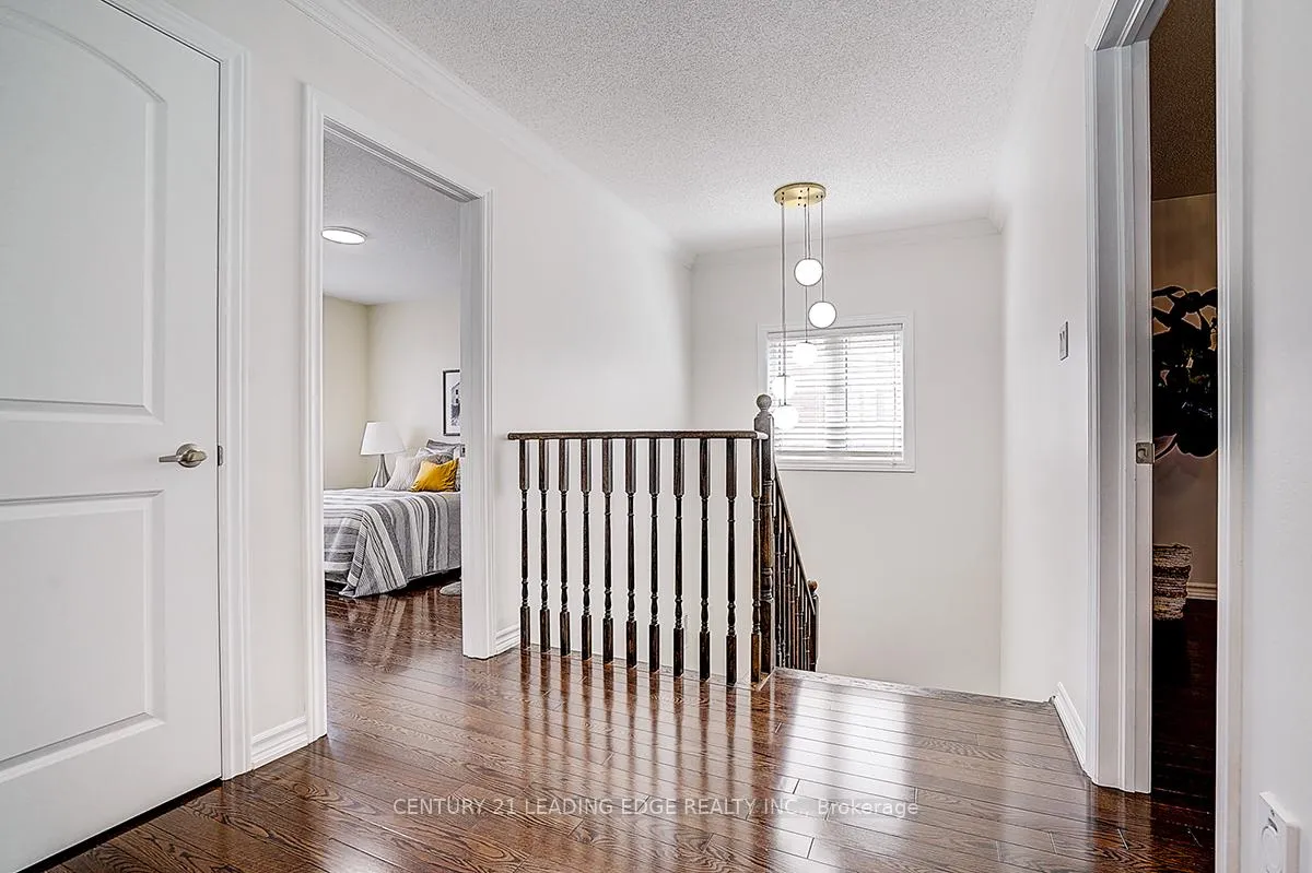 Photo 25 of 22 Pelister Drive, Markham, Greensborough — HOMEH