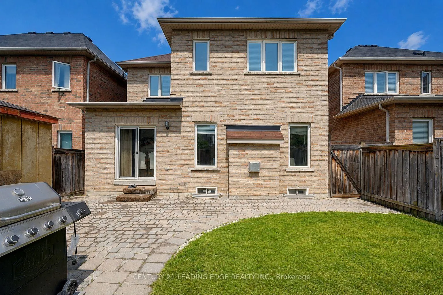 Photo 41 of 22 Pelister Drive, Markham, Greensborough — HOMEH