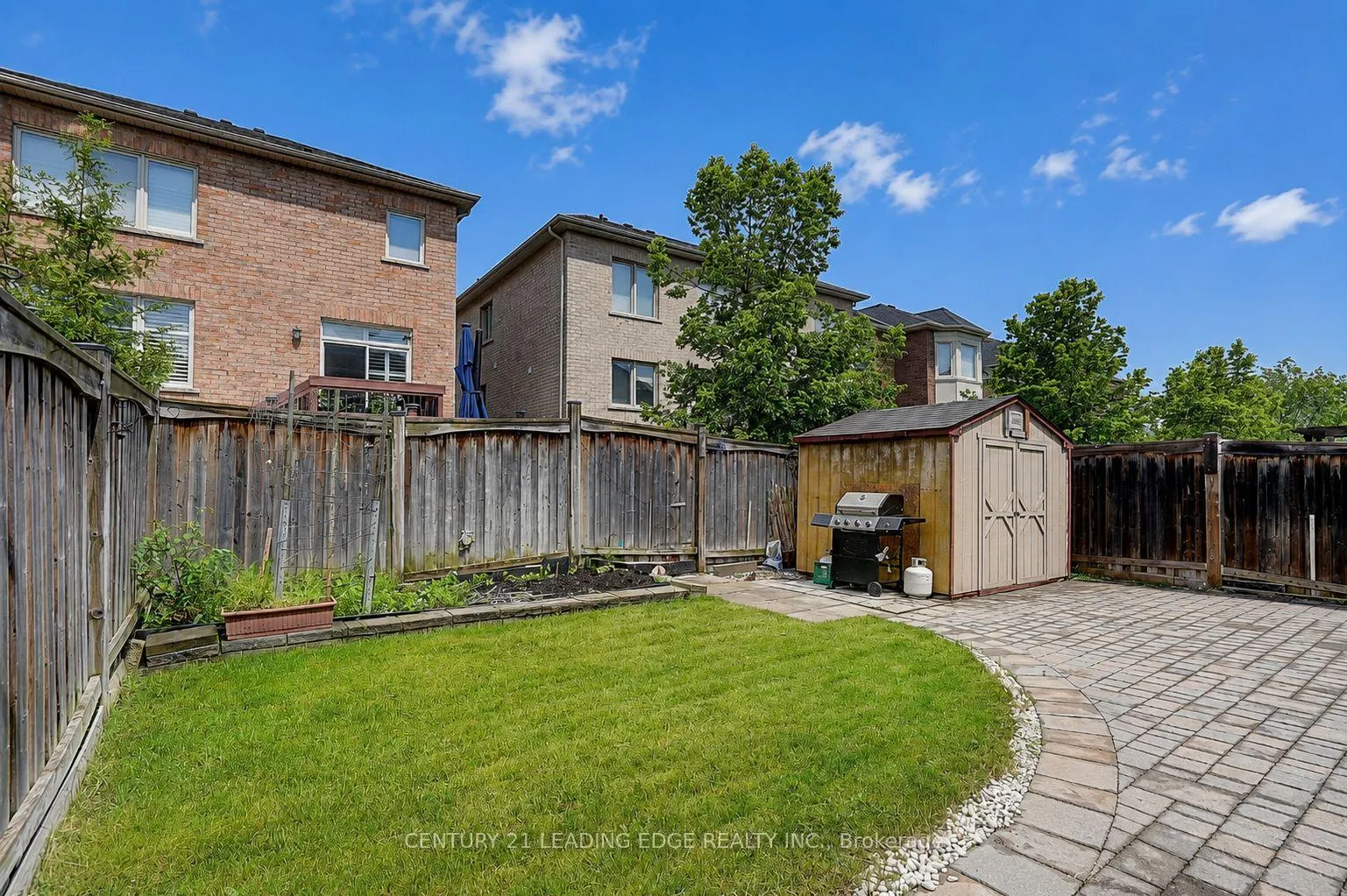 Photo 42 of 22 Pelister Drive, Markham, Greensborough — HOMEH