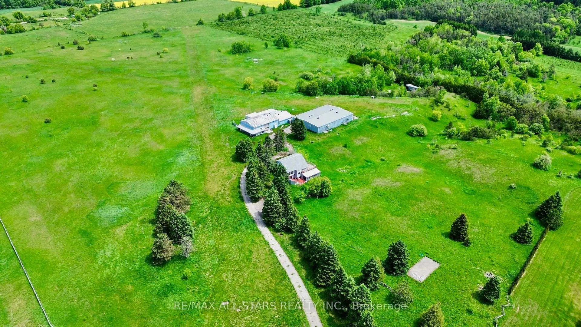Photo 12 of 674015 Hurontario Street, Mono, Rural Mono — HOMEH