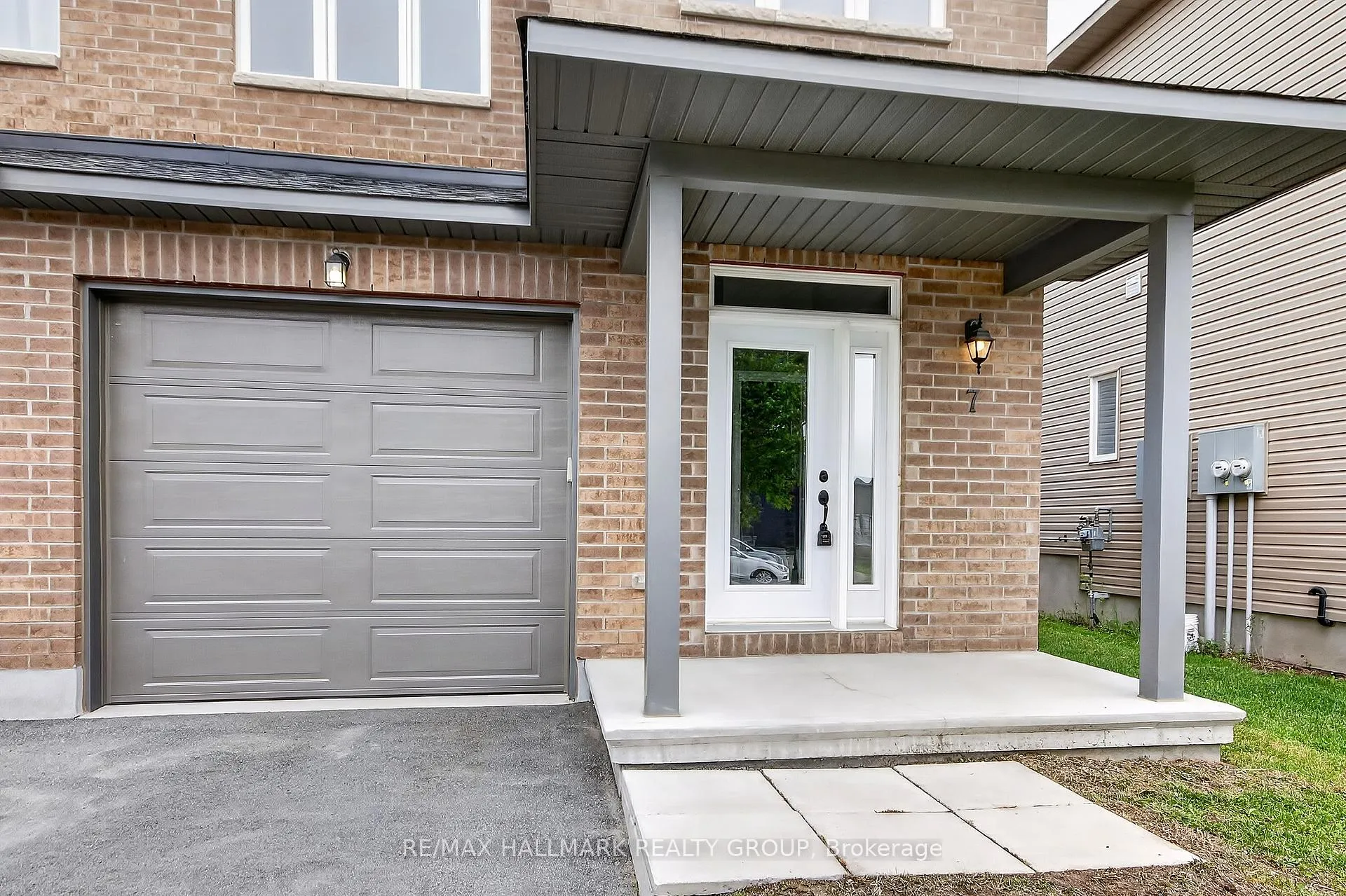 Photo 4 of 7 McPhail Road, Carleton Place — HOMEH