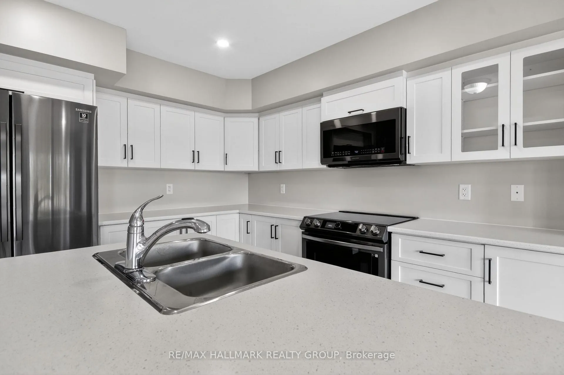 Photo 15 of 7 McPhail Road, Carleton Place — HOMEH