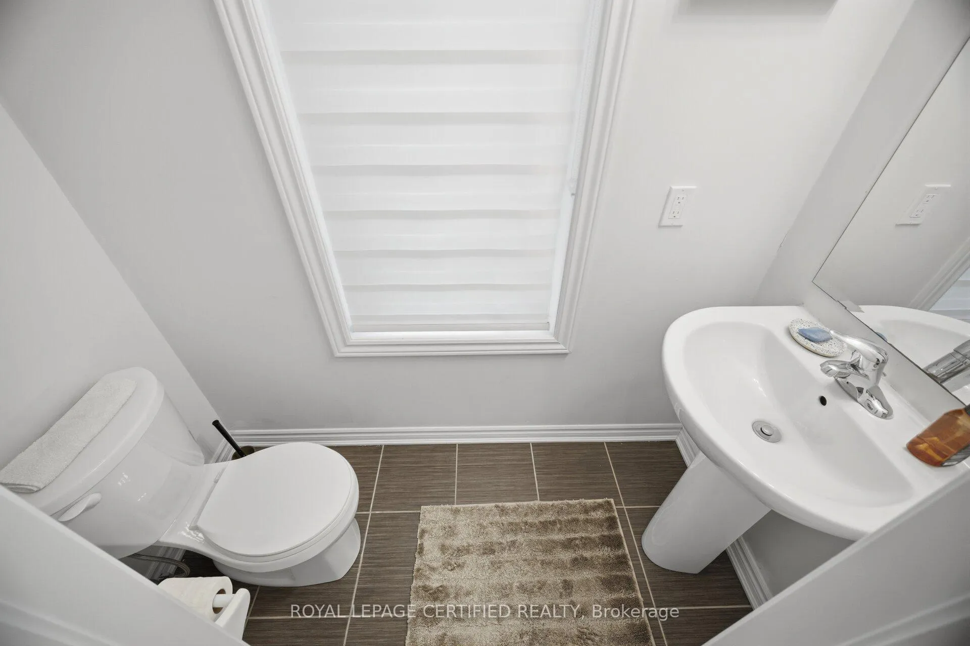 Photo 20 of Unit 22, 383 Dundas Street E, Hamilton, Waterdown — HOMEH