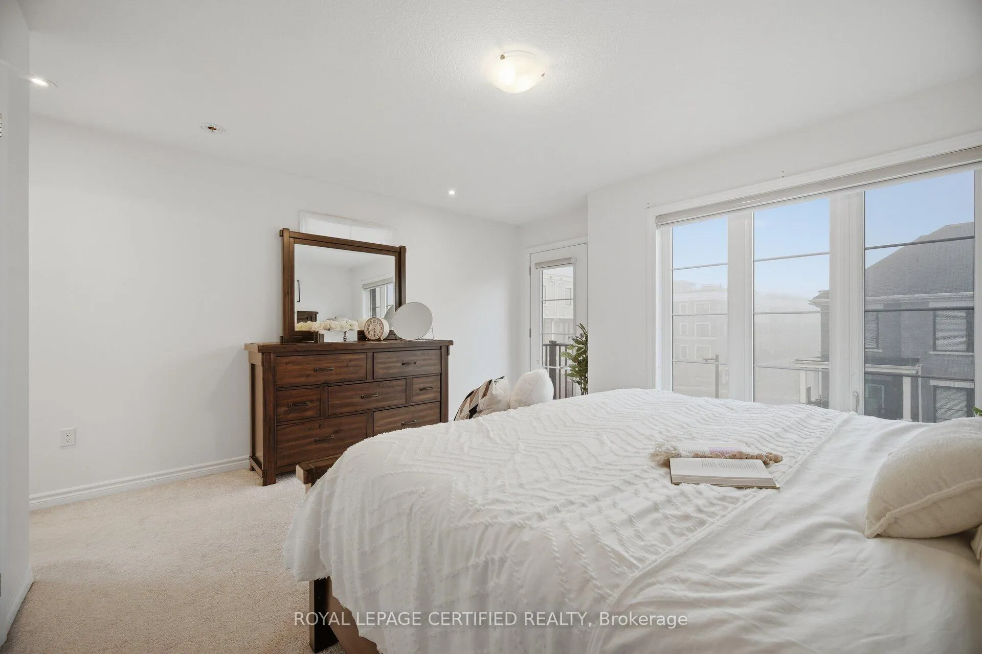 Photo 24 of Unit 22, 383 Dundas Street E, Hamilton, Waterdown — HOMEH