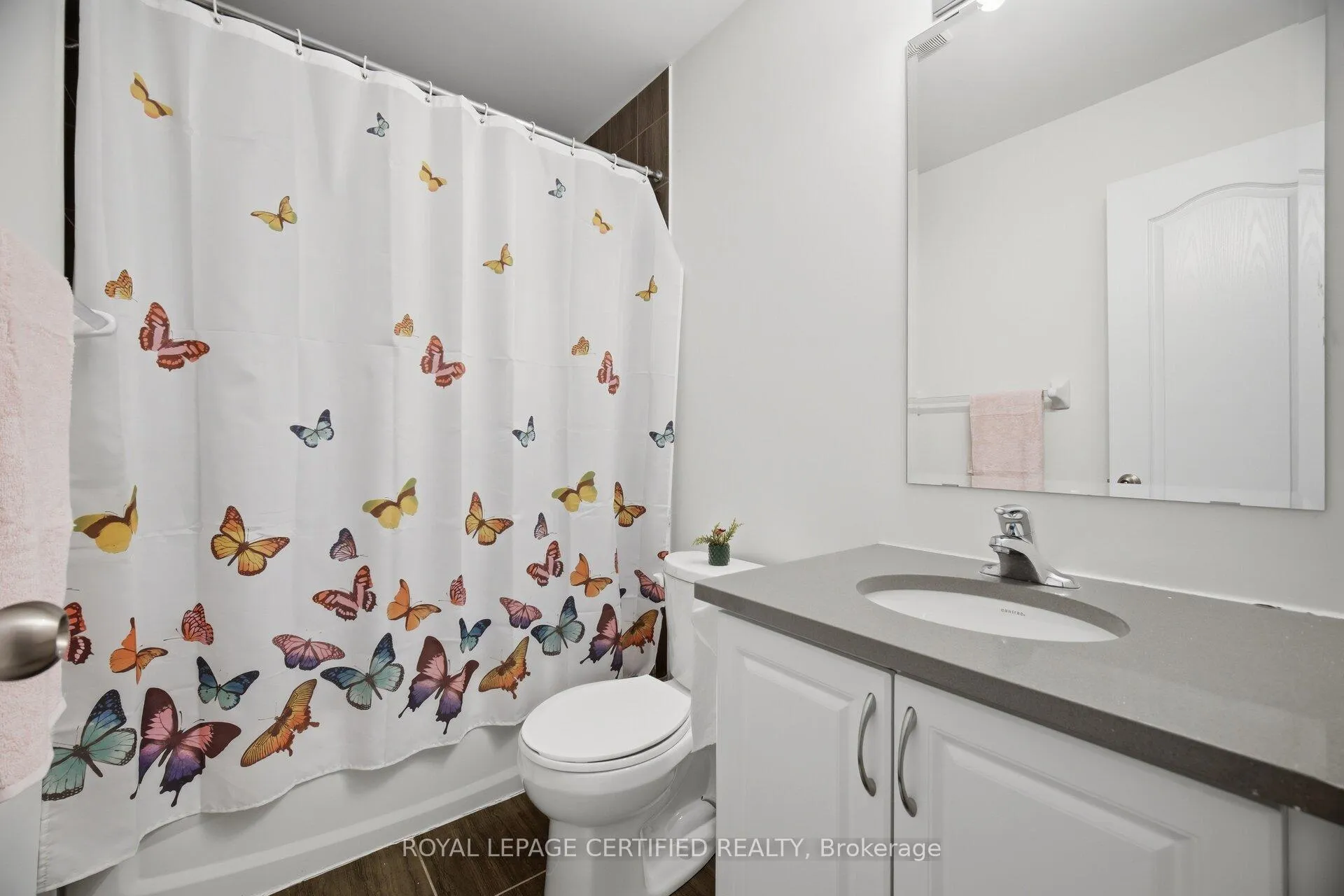 Photo 32 of Unit 22, 383 Dundas Street E, Hamilton, Waterdown — HOMEH