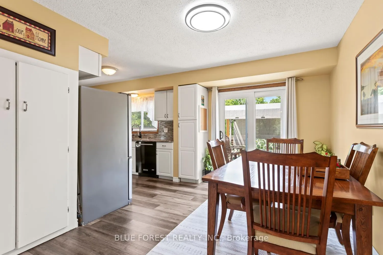Photo 15 of 183 Queen Street, North Middlesex, Ailsa Craig — HOMEH