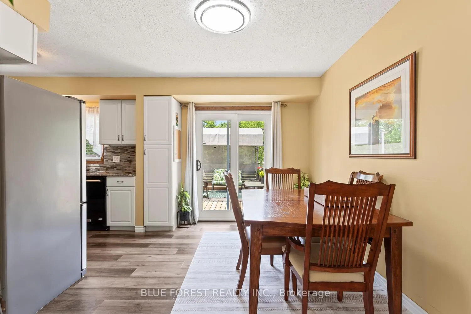 Photo 16 of 183 Queen Street, North Middlesex, Ailsa Craig — HOMEH