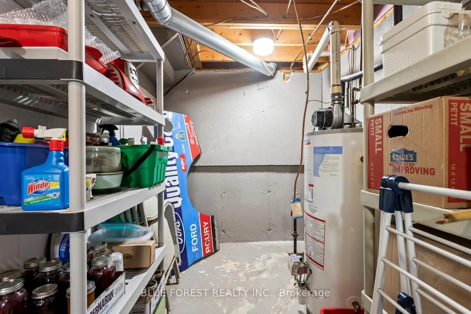 Photo 35 of 183 Queen Street, North Middlesex, Ailsa Craig — HOMEH
