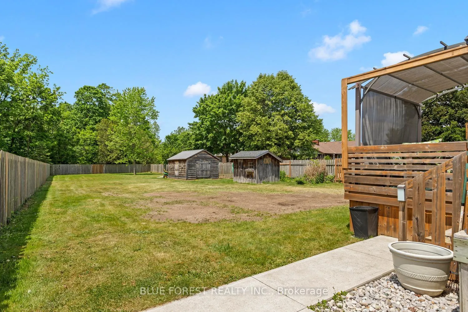 Photo 40 of 183 Queen Street, North Middlesex, Ailsa Craig — HOMEH