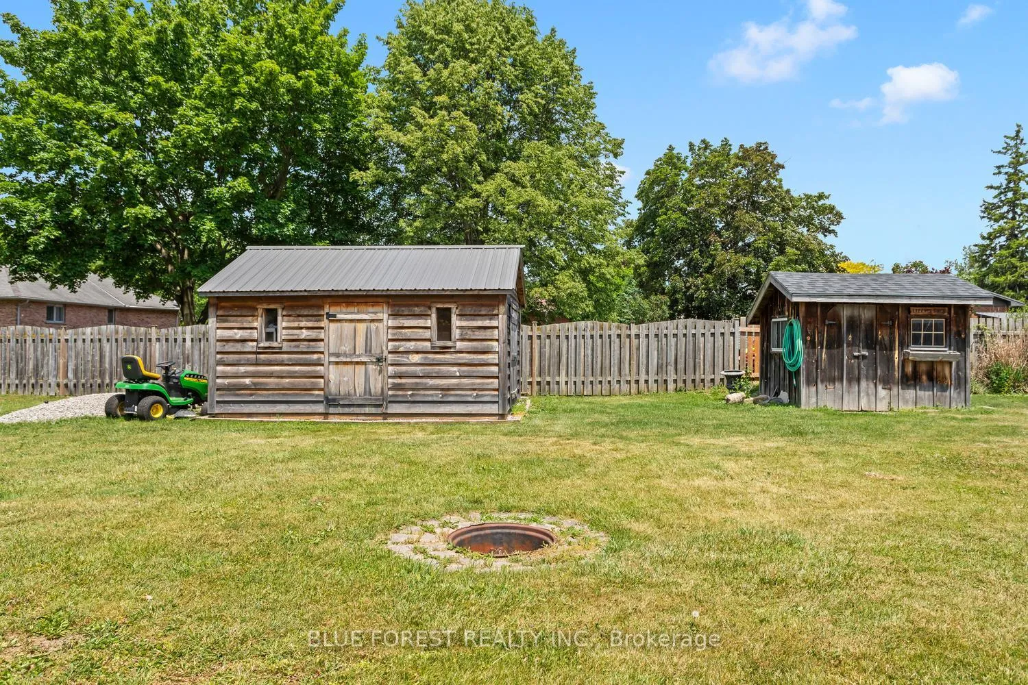 Photo 43 of 183 Queen Street, North Middlesex, Ailsa Craig — HOMEH