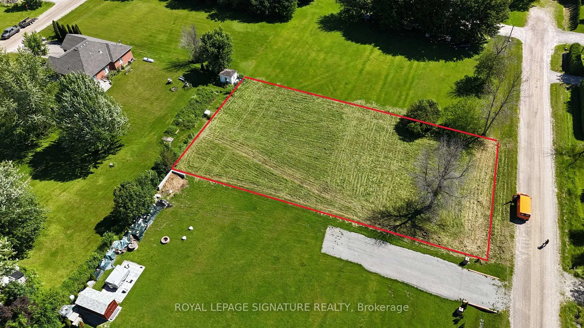 Photo 2 of 2886 Warren Road, Ramara, Brechin — HOMEH