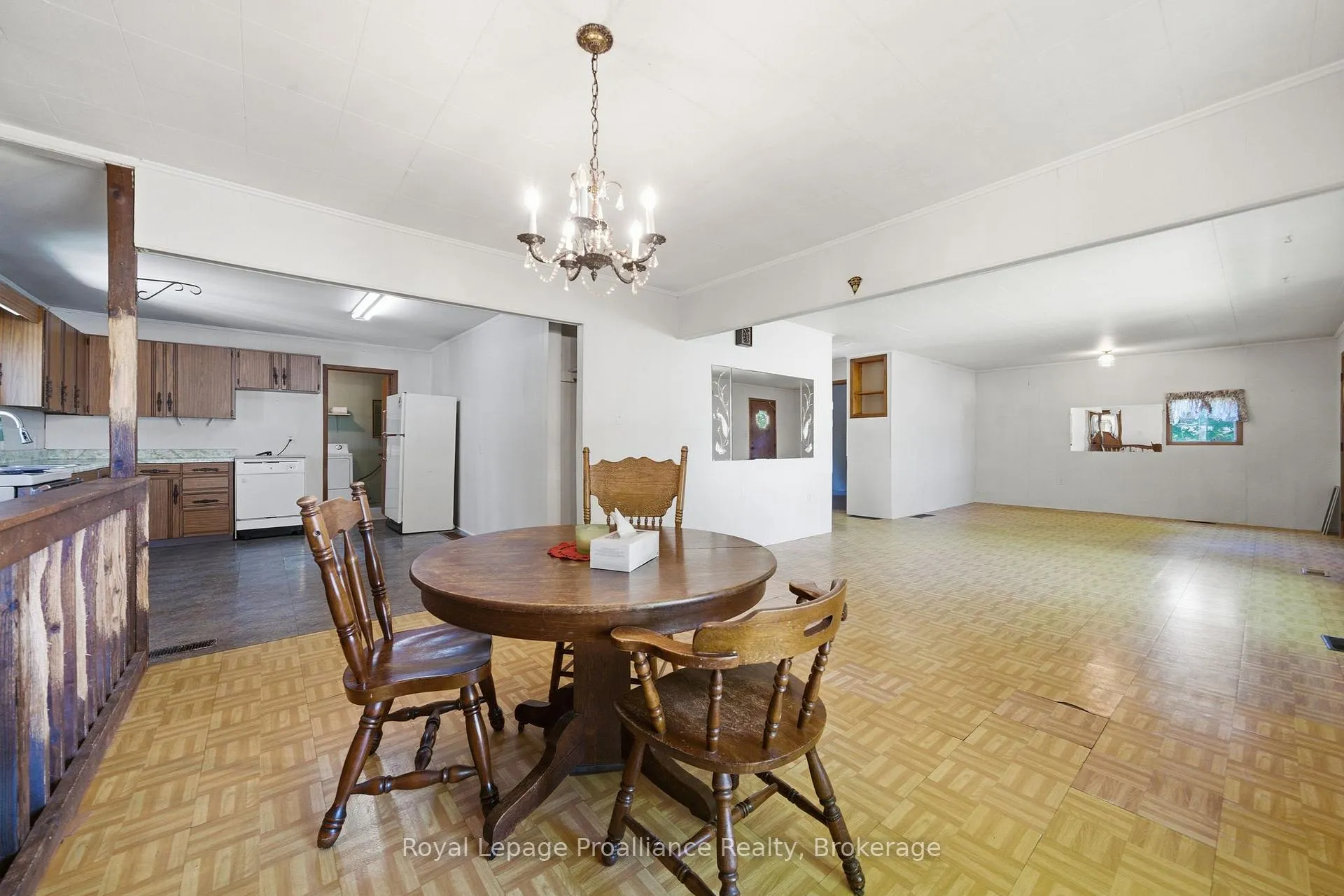 Photo 8 of 12310 Highway 41, Addington Highlands — HOMEH
