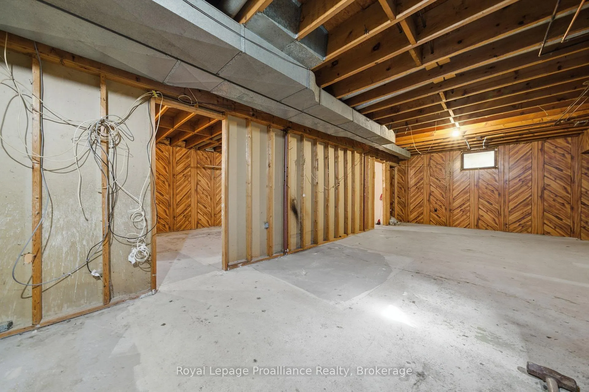 Photo 29 of 12310 Highway 41, Addington Highlands — HOMEH