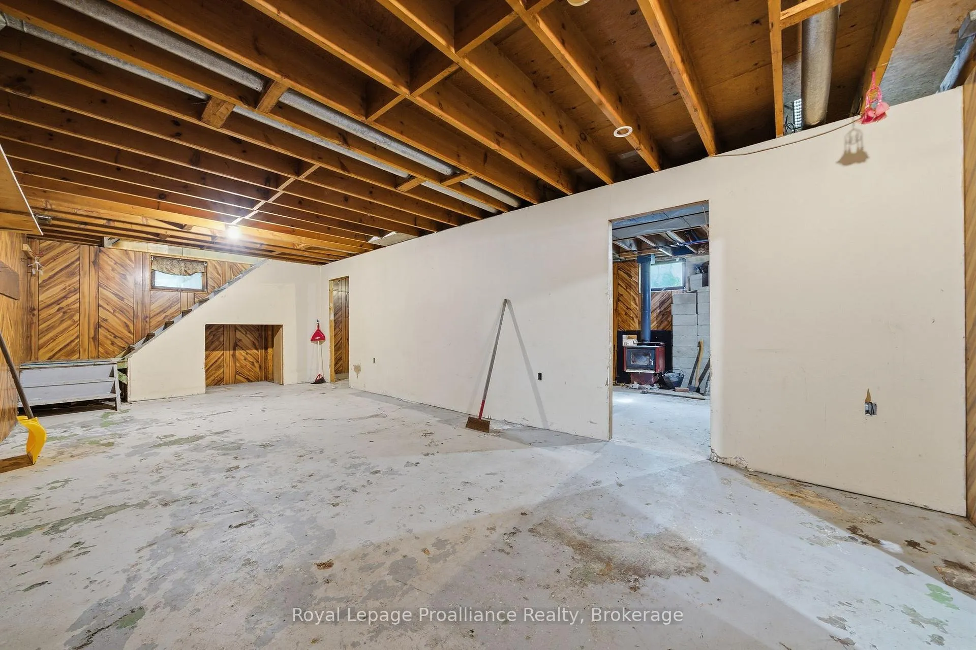 Photo 31 of 12310 Highway 41, Addington Highlands — HOMEH
