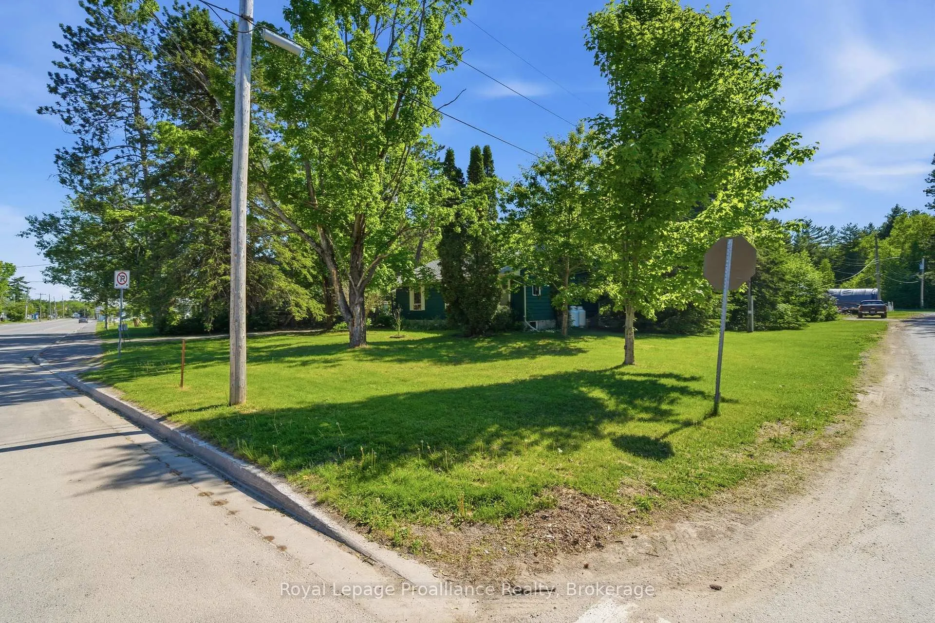 Photo 37 of 12310 Highway 41, Addington Highlands — HOMEH