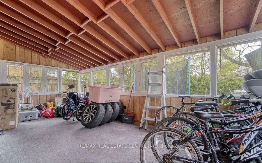 Photo 24 of 314 Strathcona Drive, Burlington, Shoreacres — HOMEH