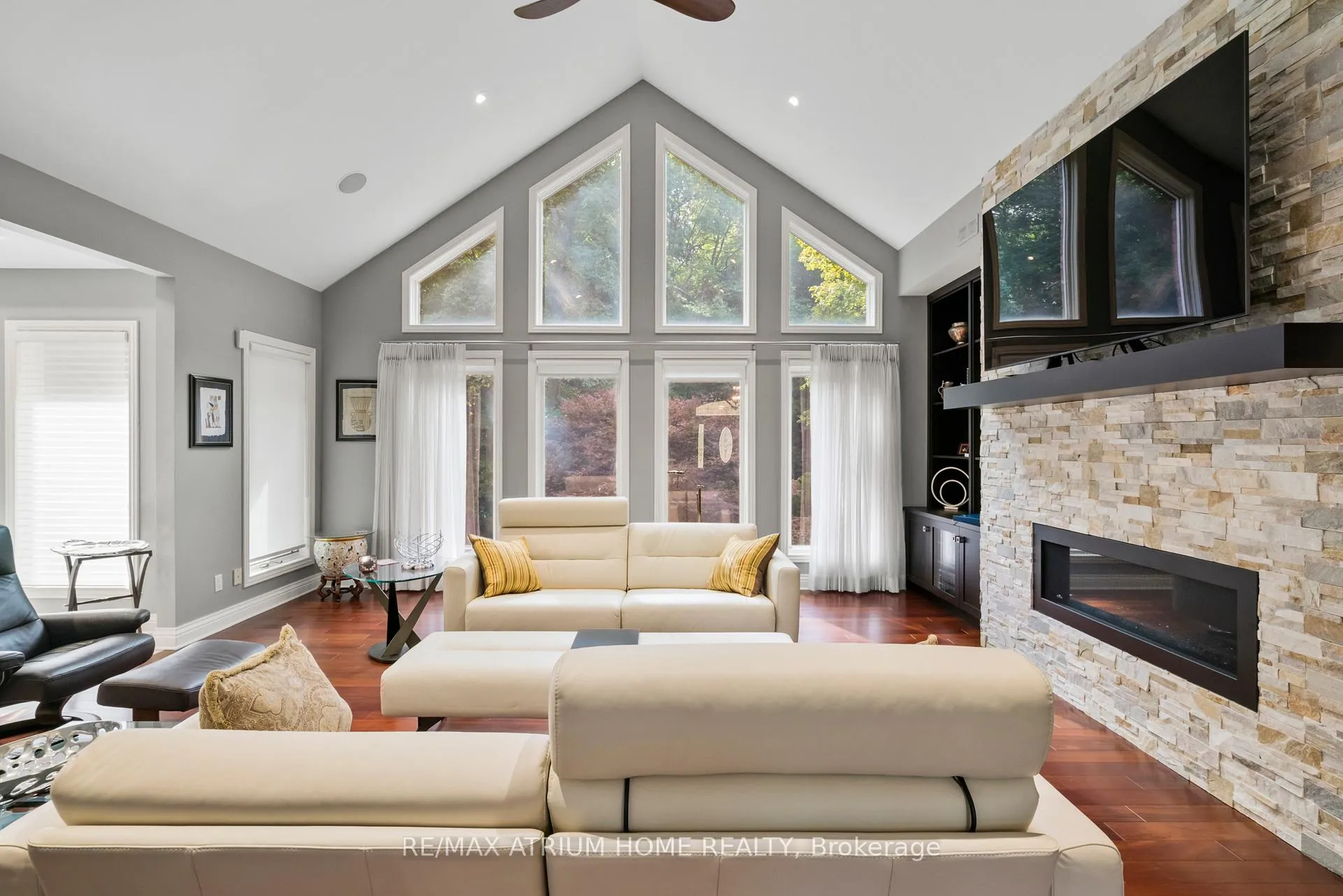 Photo 6 of 200 Pancake Lane, Pelham, Fonthill — HOMEH