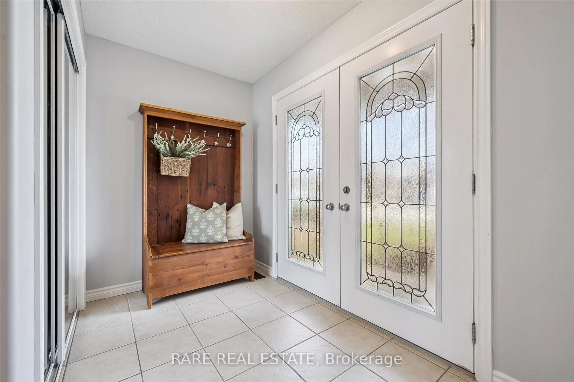 Photo 5 of 28 Davis Street, Guelph, Grange Road — HOMEH