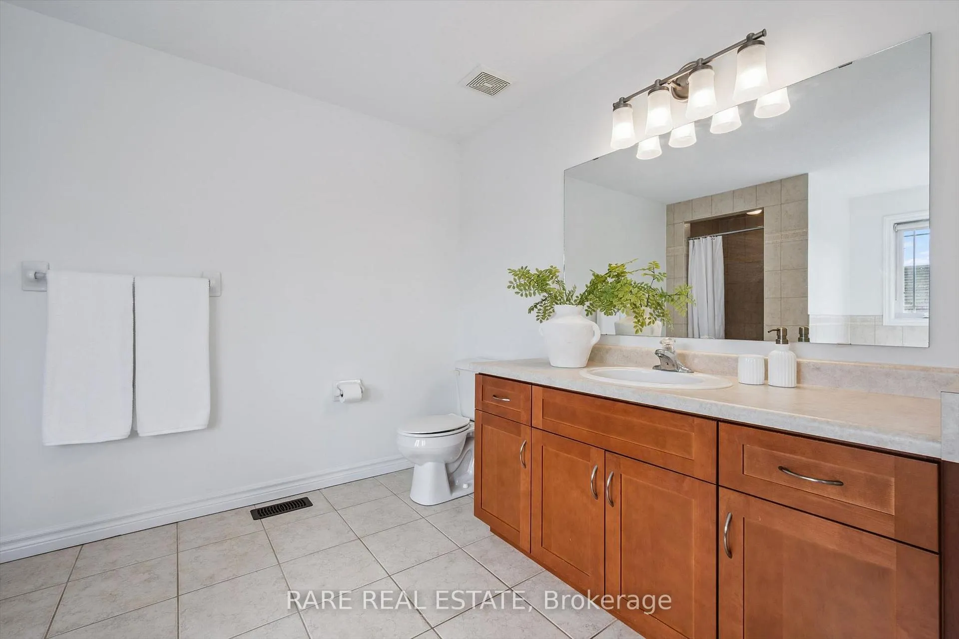 Photo 26 of 28 Davis Street, Guelph, Grange Road — HOMEH