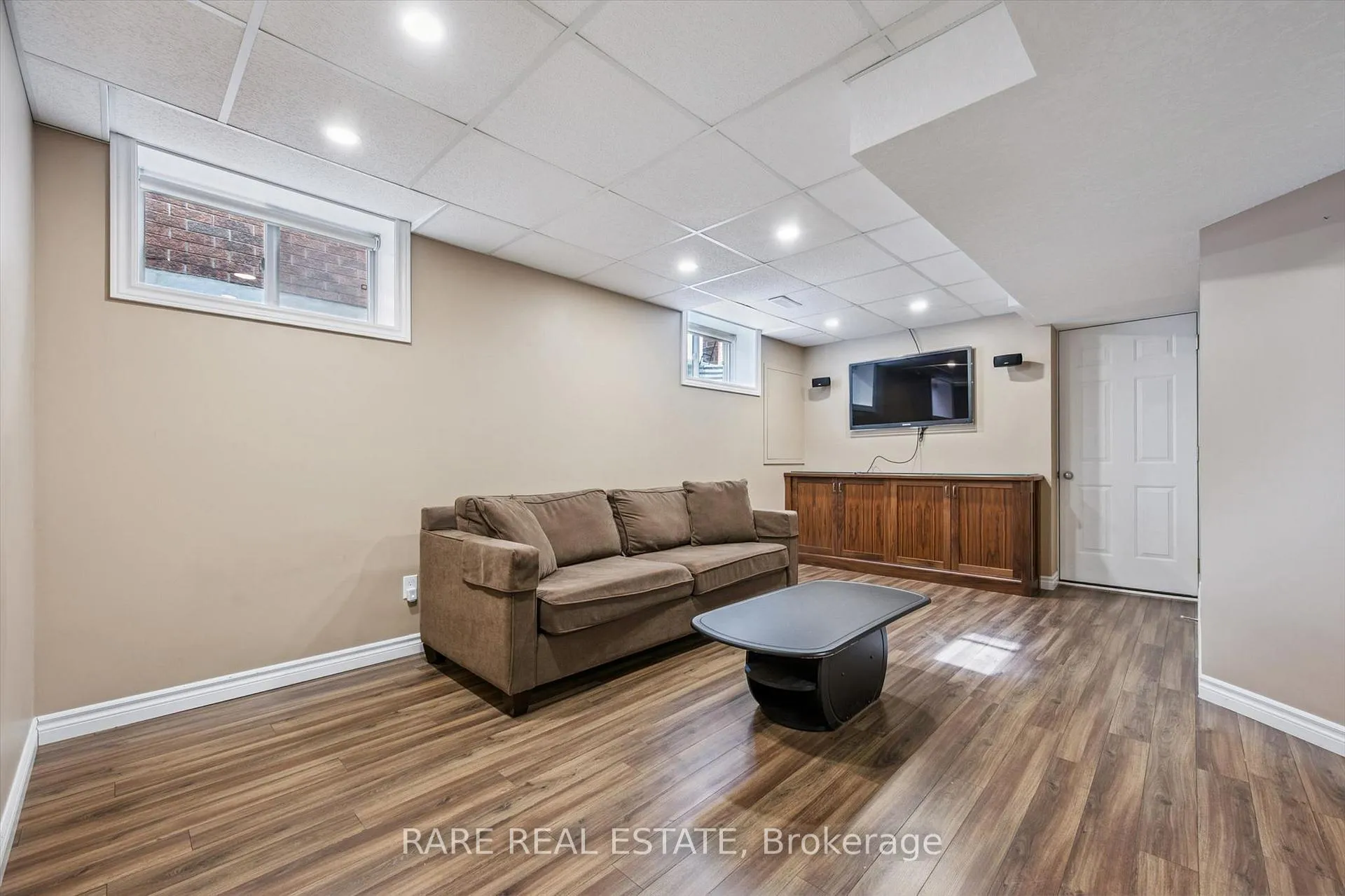 Photo 33 of 28 Davis Street, Guelph, Grange Road — HOMEH