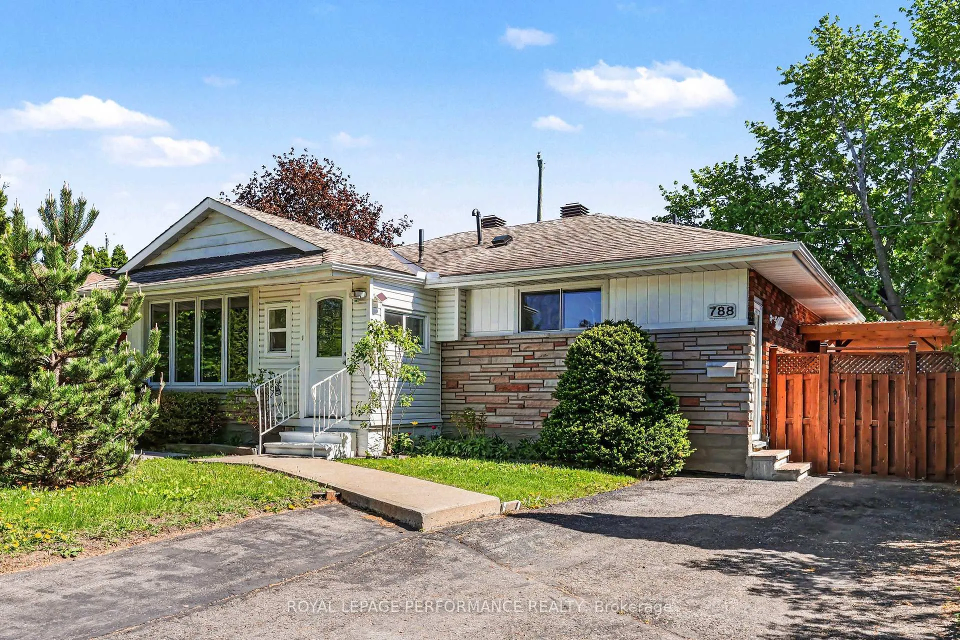 Photo 1 of 788 Dickens Avenue, Ottawa, Elmvale Acres — HOMEH