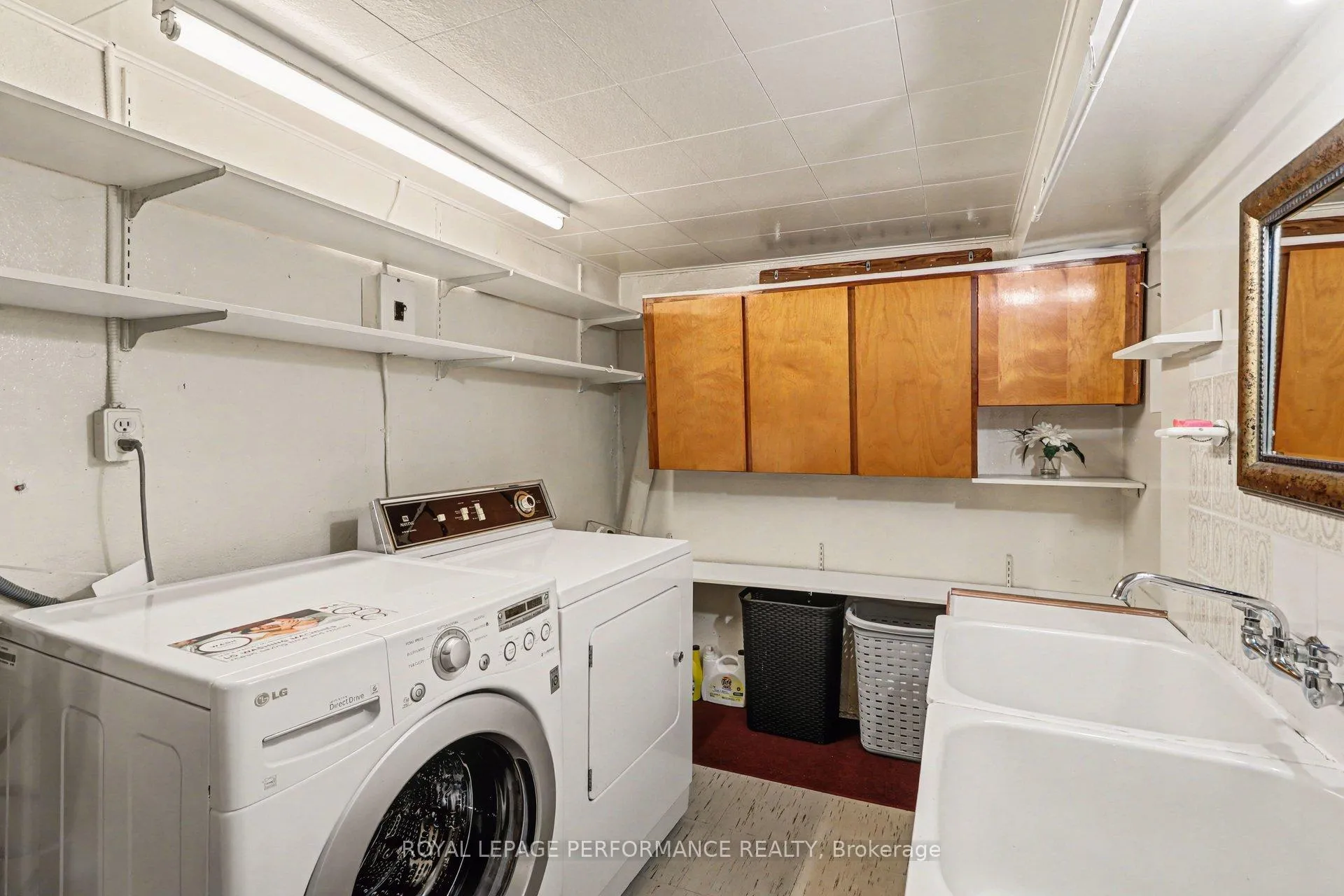 Photo 32 of 788 Dickens Avenue, Ottawa, Elmvale Acres — HOMEH