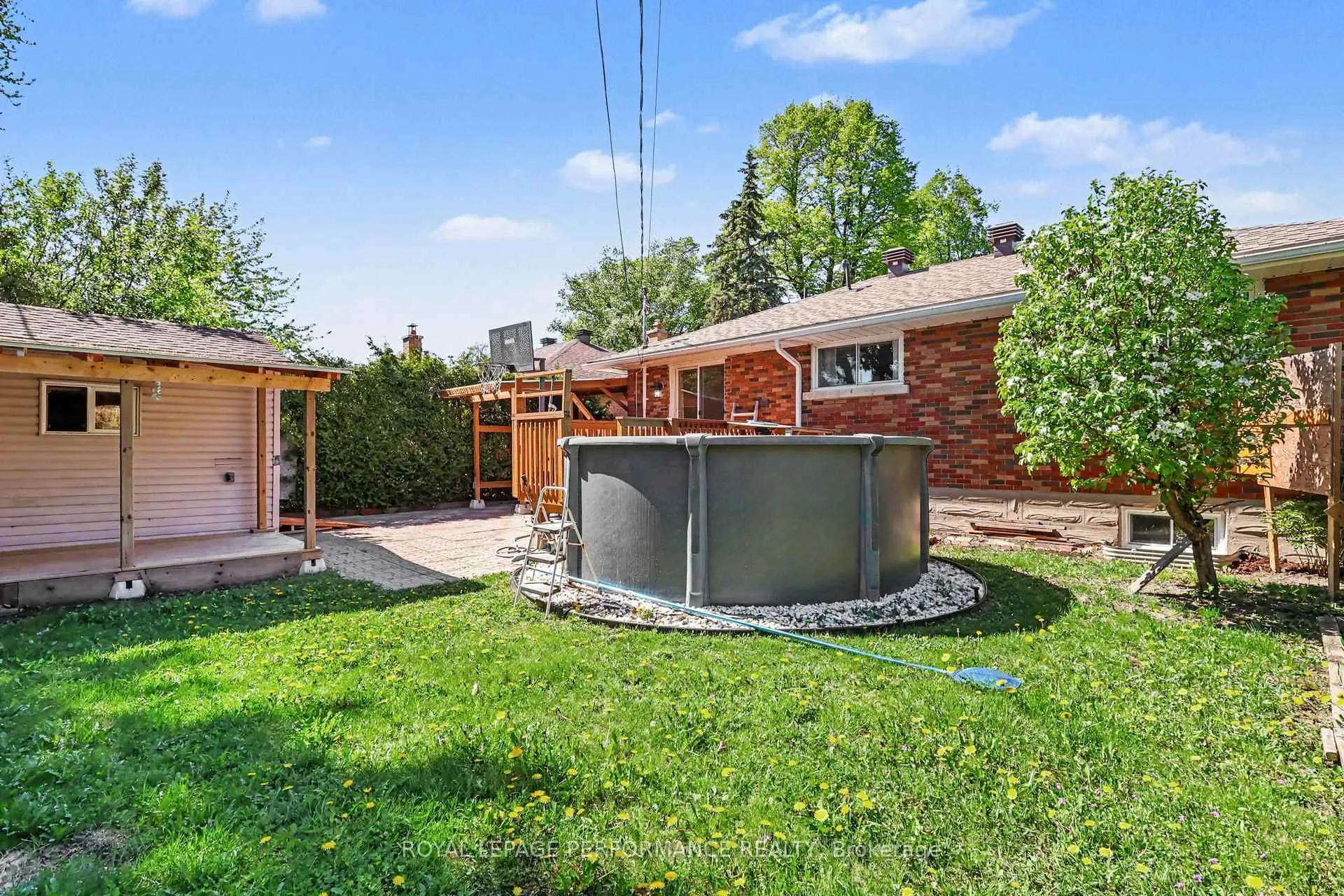 Photo 36 of 788 Dickens Avenue, Ottawa, Elmvale Acres — HOMEH