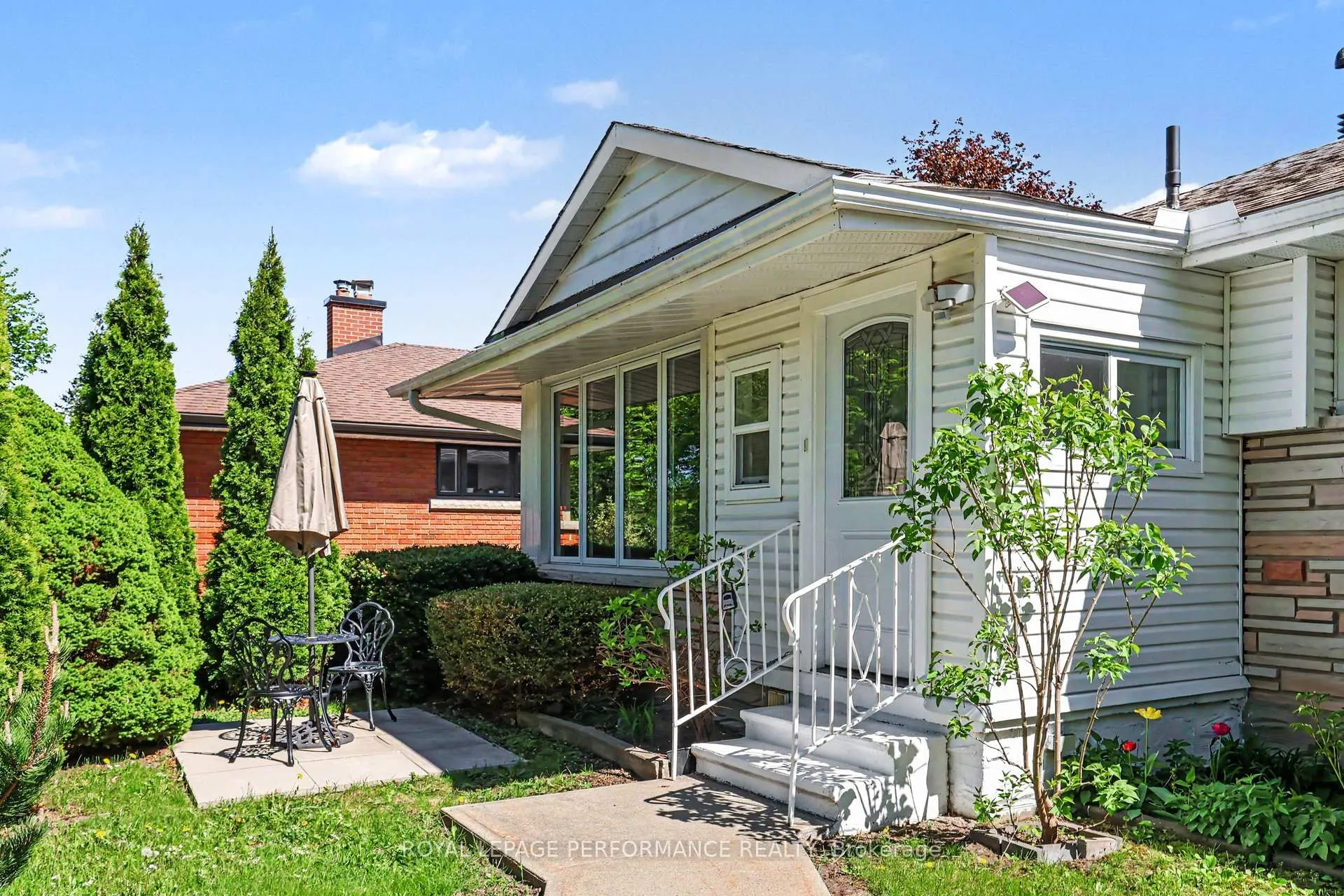 Photo 39 of 788 Dickens Avenue, Ottawa, Elmvale Acres — HOMEH
