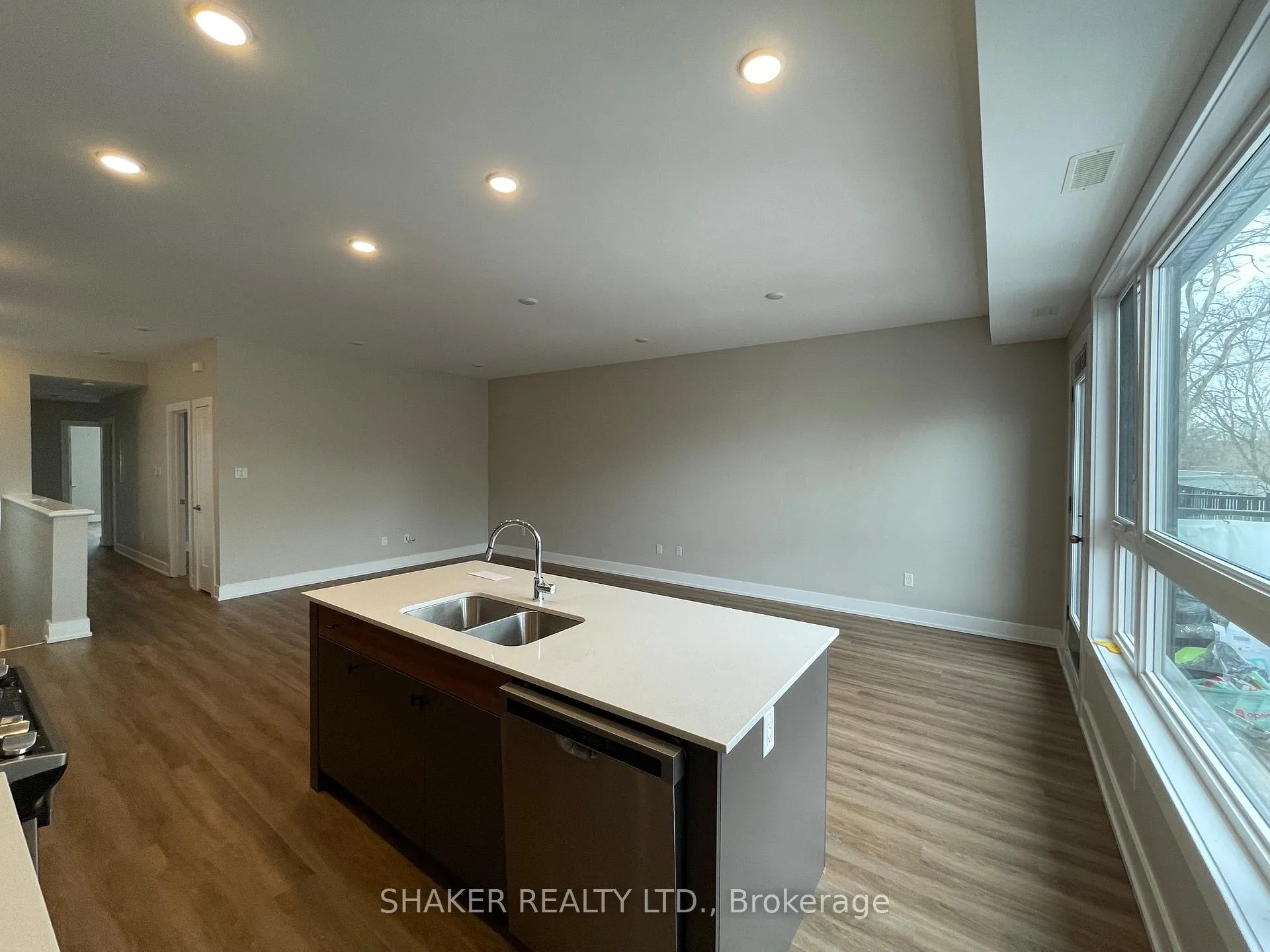 Photo 5 of Unit 3, 304 Elmgrove Avenue, Ottawa, Westboro South — HOMEH