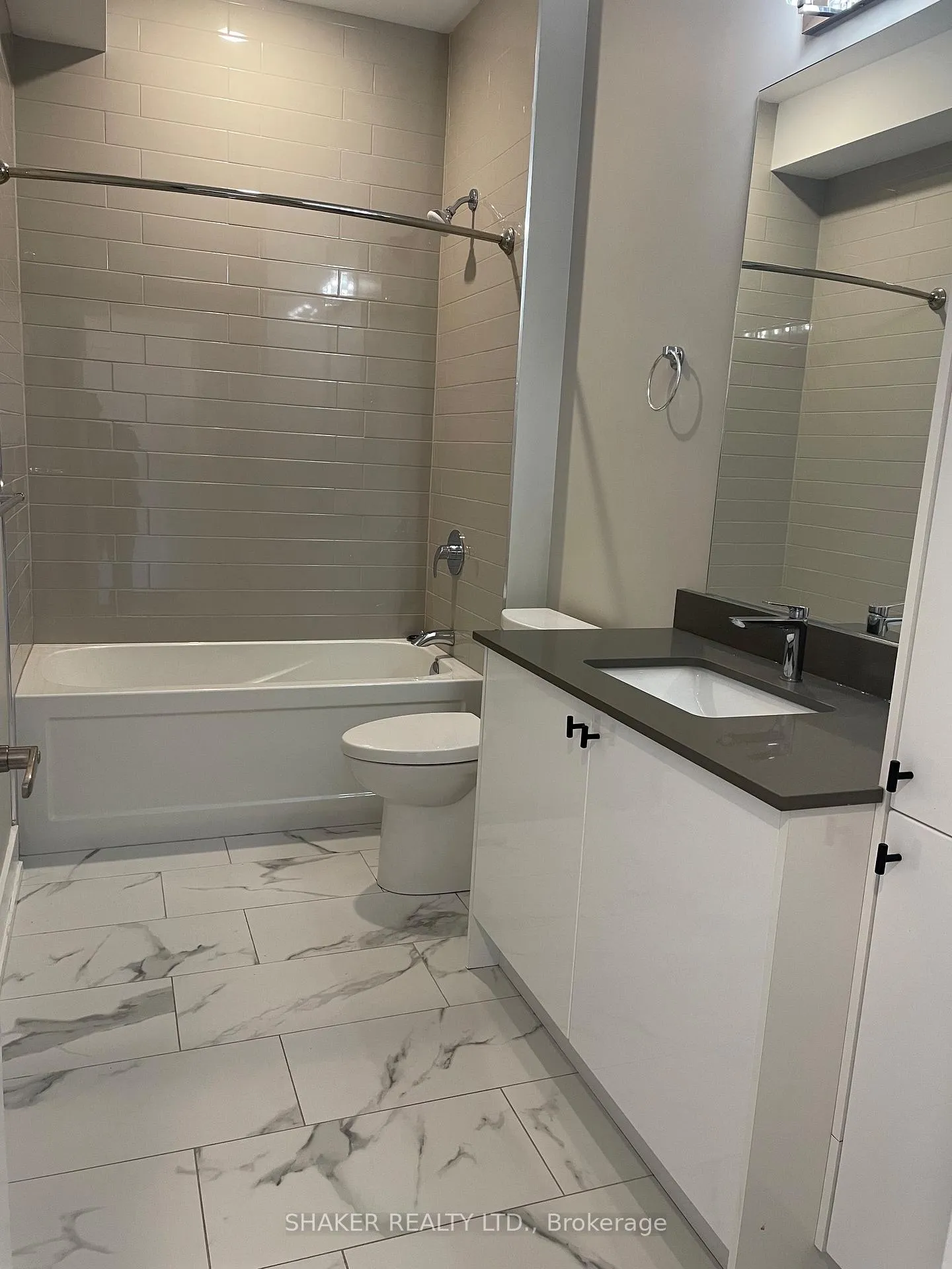 Photo 11 of Unit 3, 304 Elmgrove Avenue, Ottawa, Westboro South — HOMEH