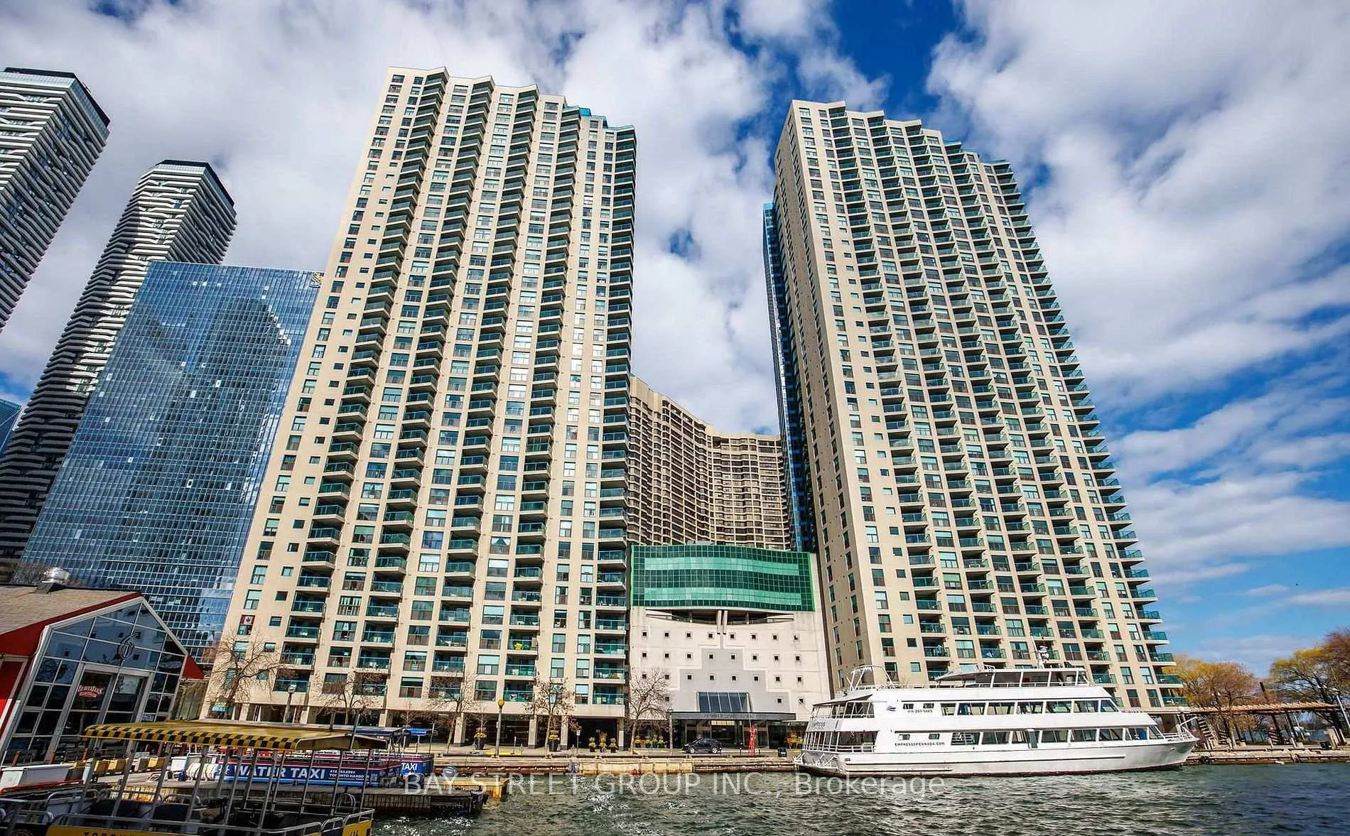 Photo 1 of Unit 1603, 77 Harbour Square, Toronto, Waterfront Communities — HOMEH