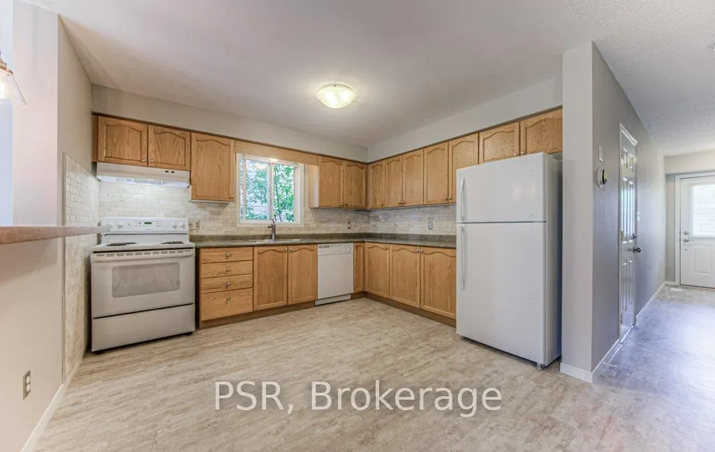 Photo 5 of 506 Chablis Drive, Waterloo — HOMEH