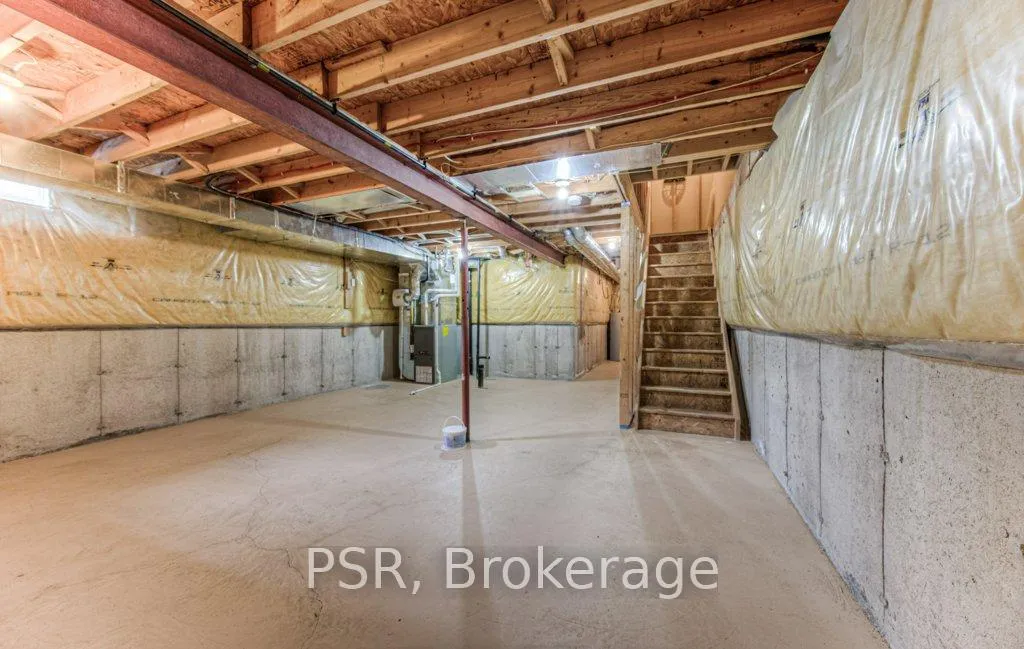 Photo 17 of 506 Chablis Drive, Waterloo — HOMEH