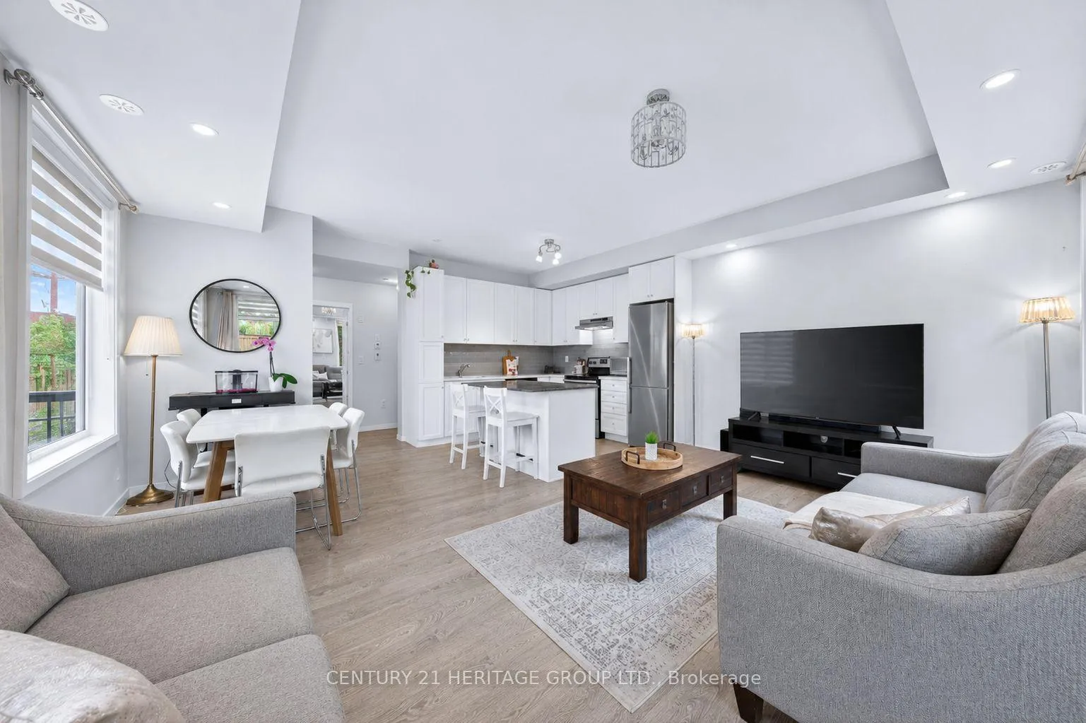 Photo 12 of Unit 27, 200 Alex Gardner Circle, Aurora, Aurora Village — HOMEH