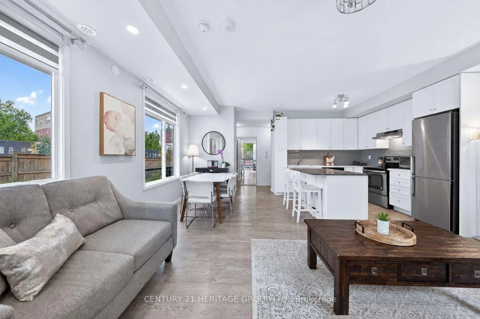 Photo 13 of Unit 27, 200 Alex Gardner Circle, Aurora, Aurora Village — HOMEH