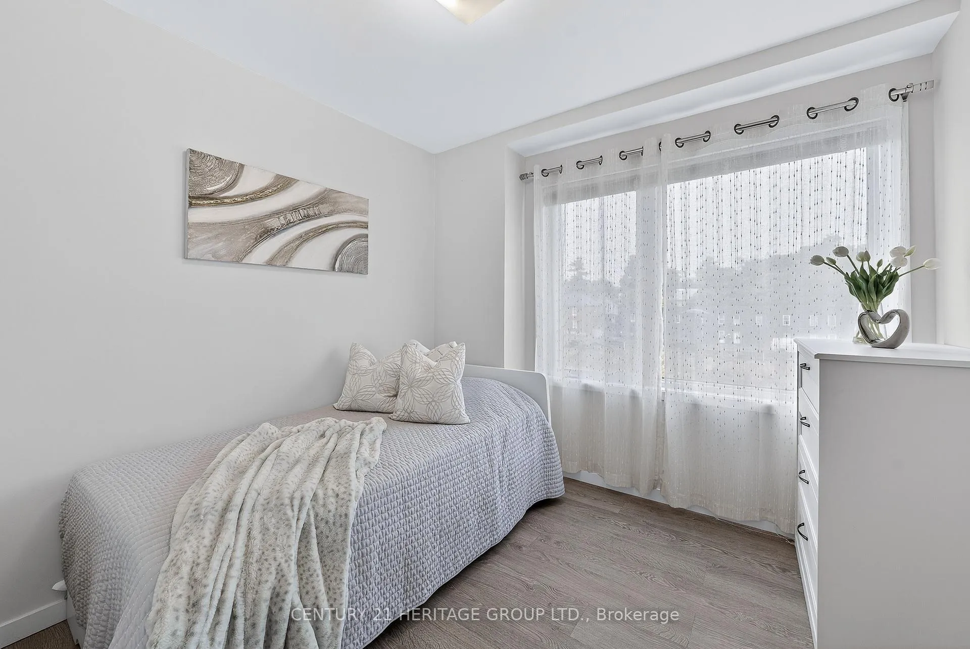 Photo 23 of Unit 27, 200 Alex Gardner Circle, Aurora, Aurora Village — HOMEH