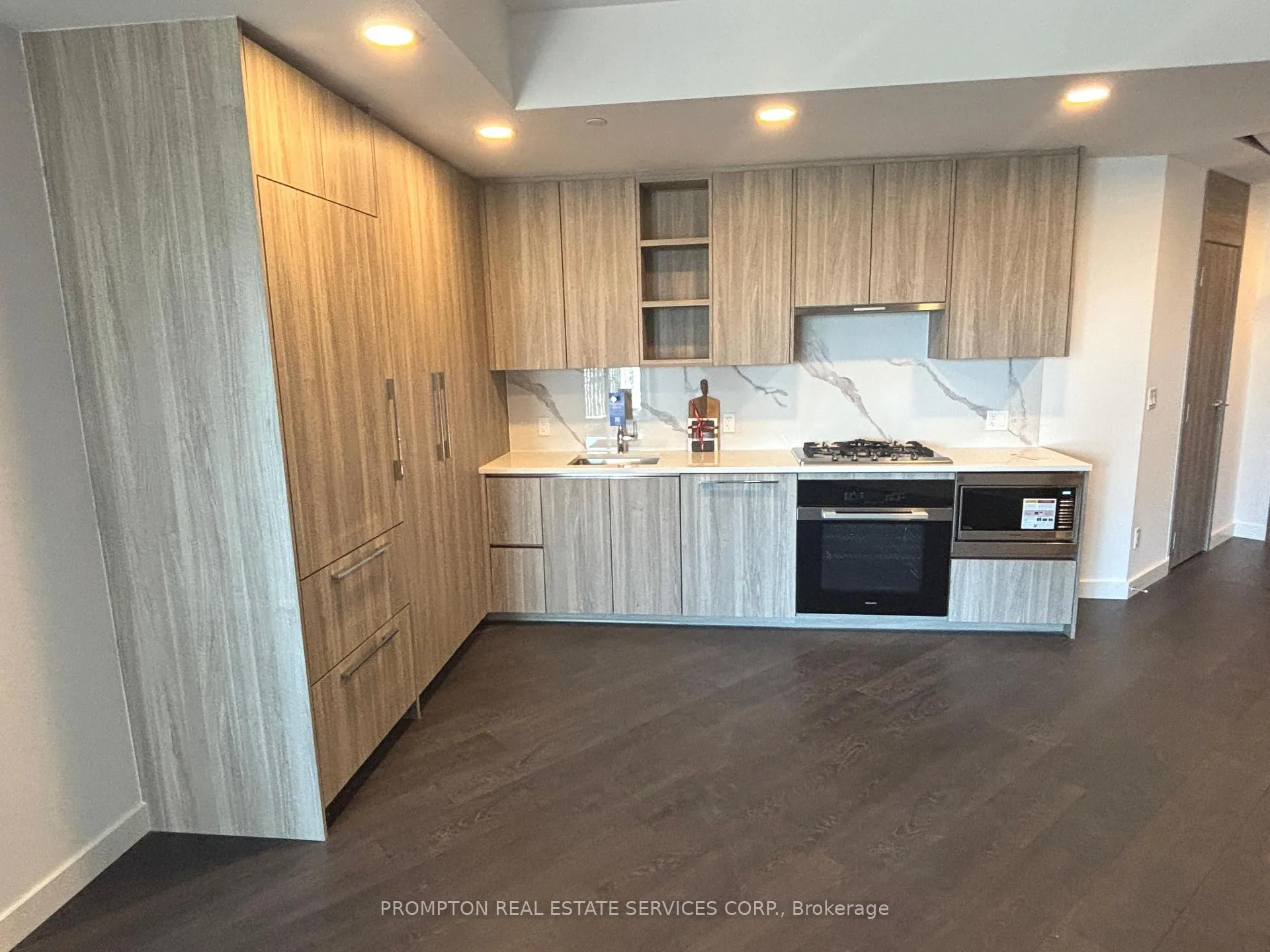 Photo 19 of Unit 733, 18 Esther Shiner Boulevard, North York, Bayview Village — HOMEH
