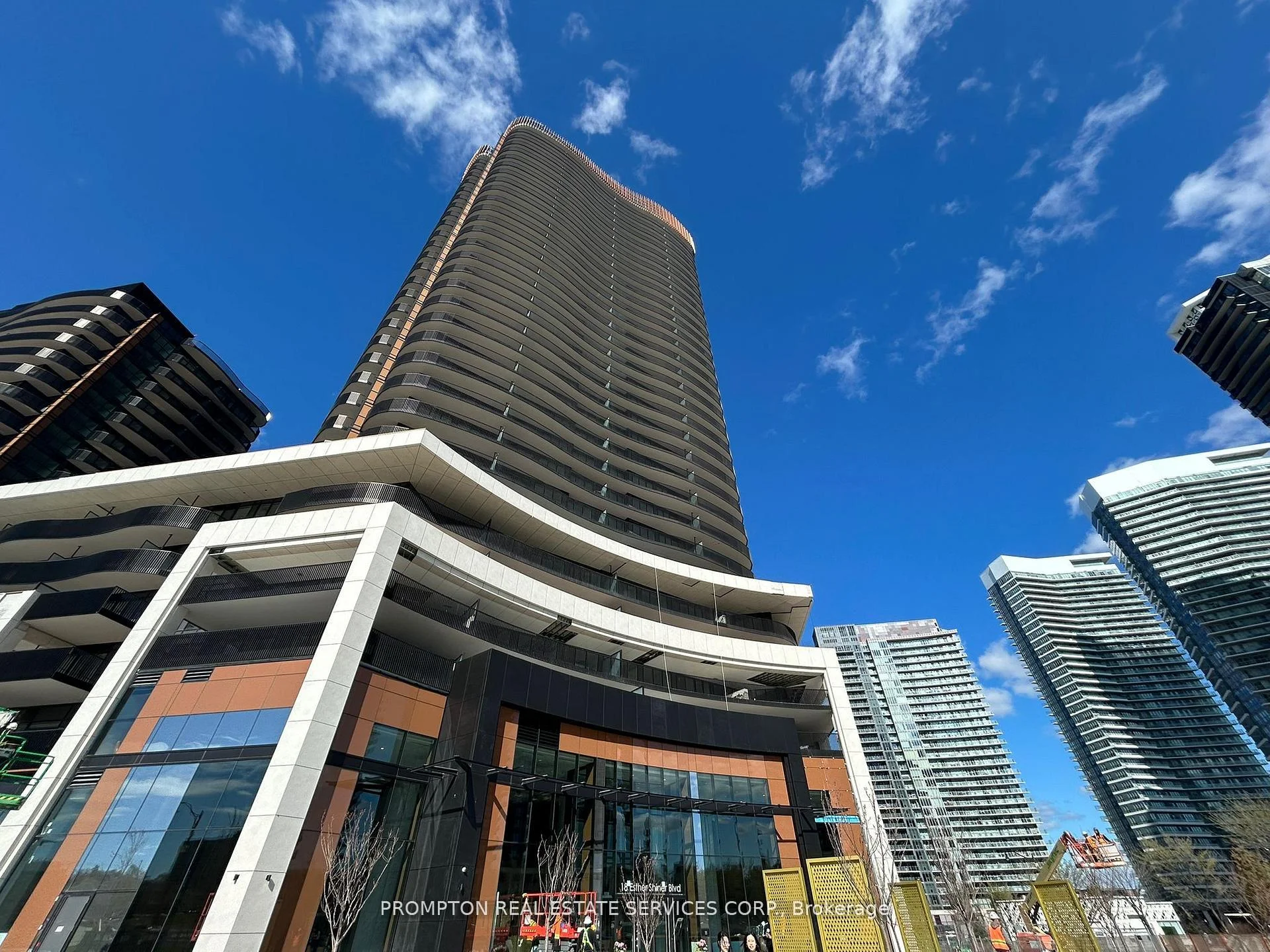 Photo 7 of Unit 733, 18 Esther Shiner Boulevard, North York, Bayview Village — HOMEH